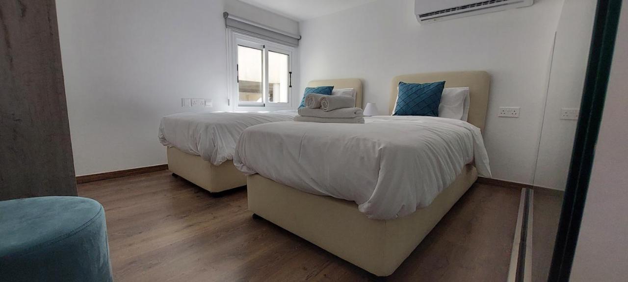 Eleantre Holiday Apartments Paphos Exterior foto