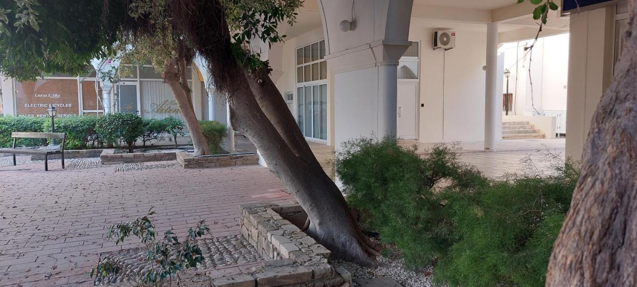 Eleantre Holiday Apartments Paphos Exterior foto